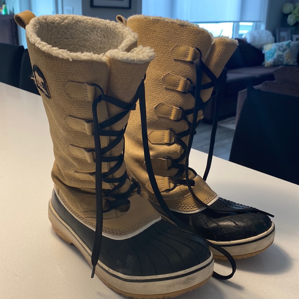 Womens sorel winter boots